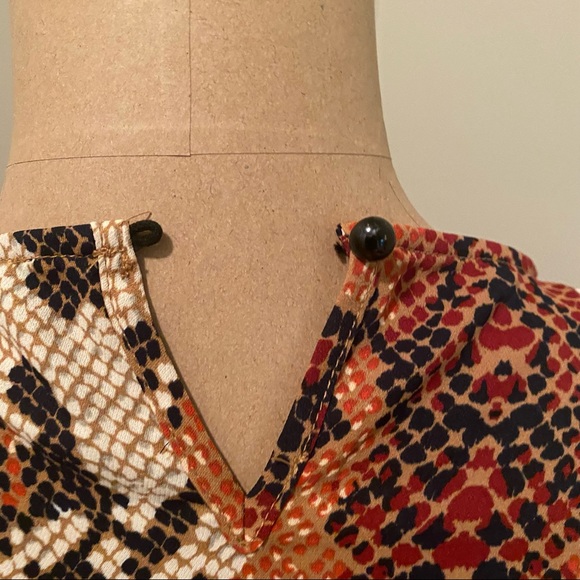 Boohoo Snake print crop long sleeve blouse - Picture 7 of 13